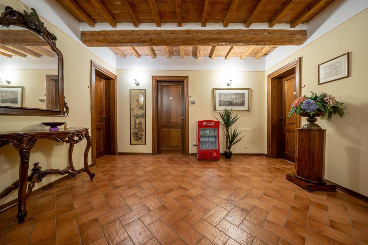 Casello A1, Modena Sud - Villa Aurora Charming Rooms Экстерьер фото